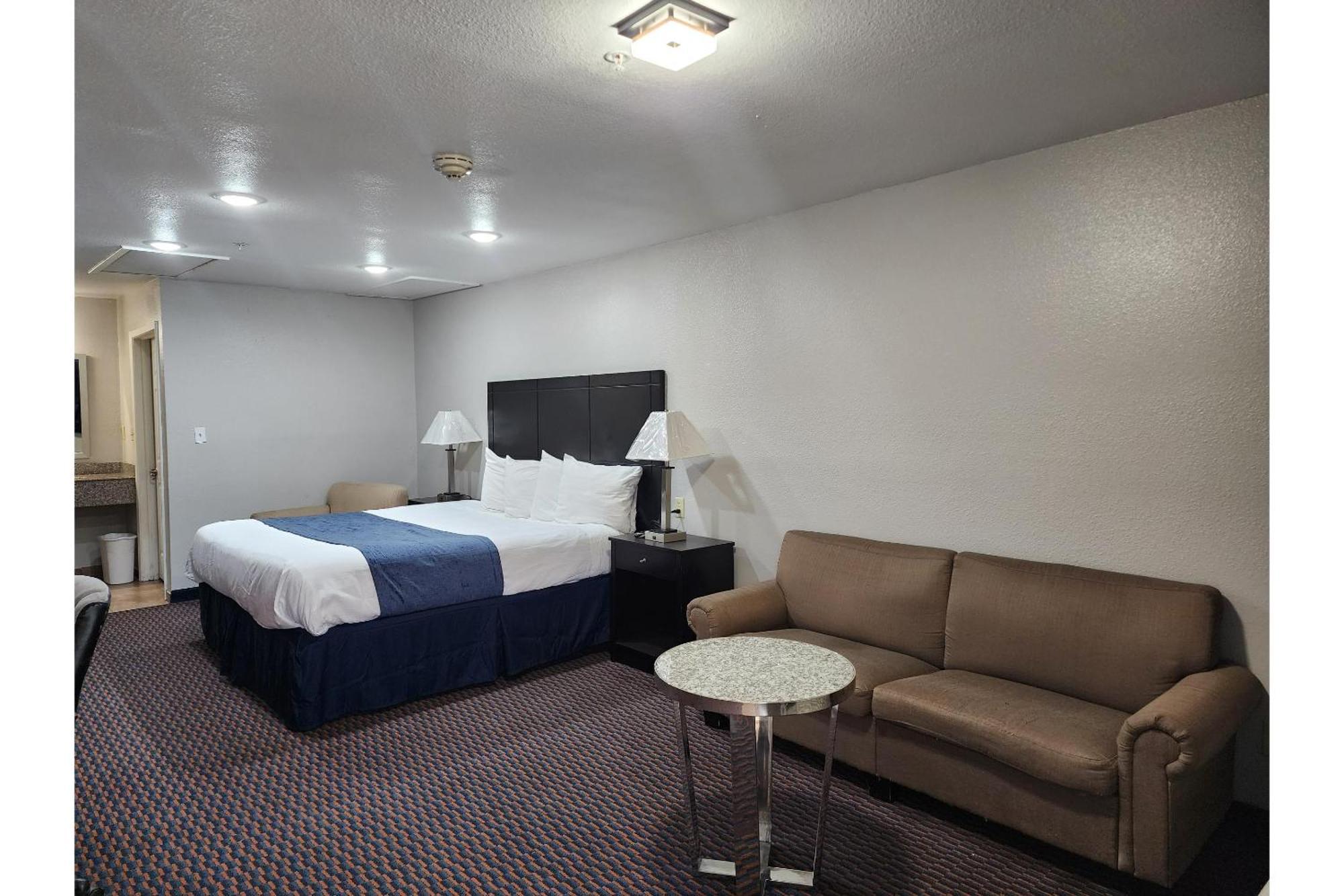 Atria Inn & Suites By Oyo, Jourdanton, Tx المظهر الخارجي الصورة