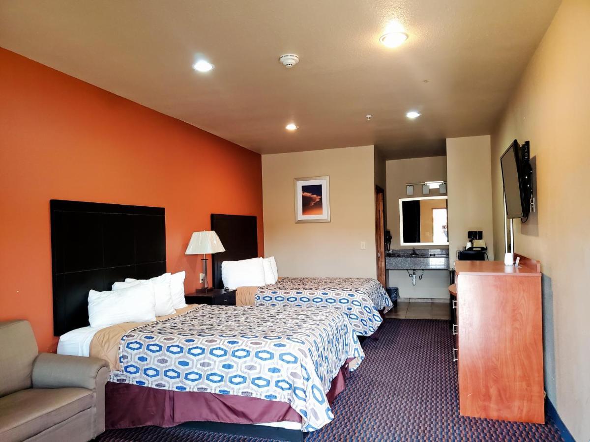 Atria Inn & Suites By Oyo, Jourdanton, Tx المظهر الخارجي الصورة